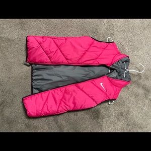 Nike- puffer vest